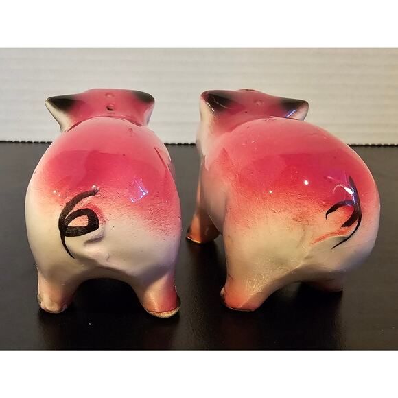 Vintage Ceramic Pig Salt and Pepper Shakers READ - Picture 3 of 15